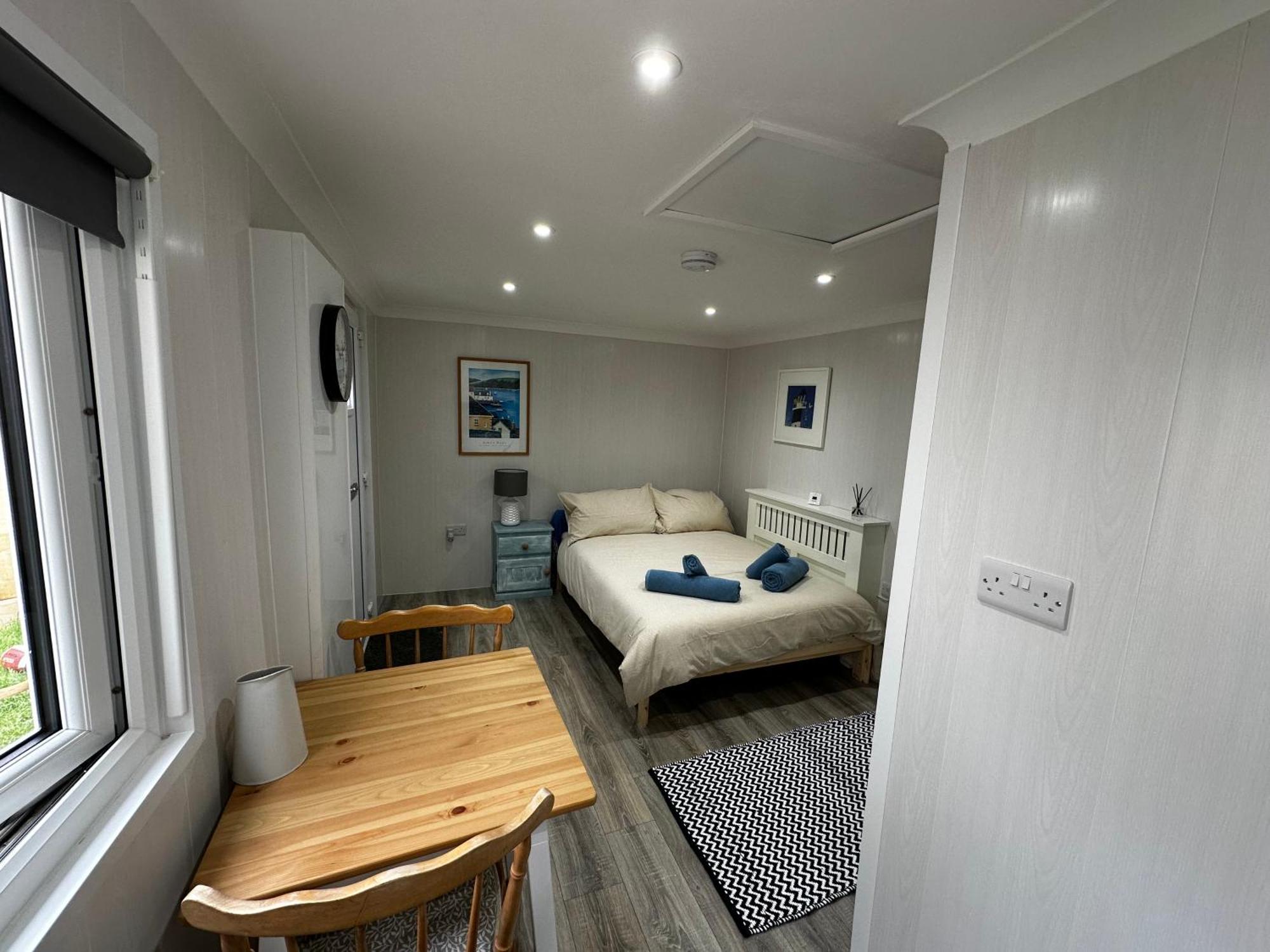 Peaceful Southbourne Studio - Pets Welcome 본머스 외부 사진